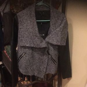 Nwt women’s jacket size small see pics for materia